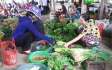 Thực phẩm giải nhiệt hút khách mùa nắng nóng