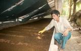 Tưởng nuôi chơi, ai ngờ lời 10 triệu/tháng từ bán trùn quế đông lạnh